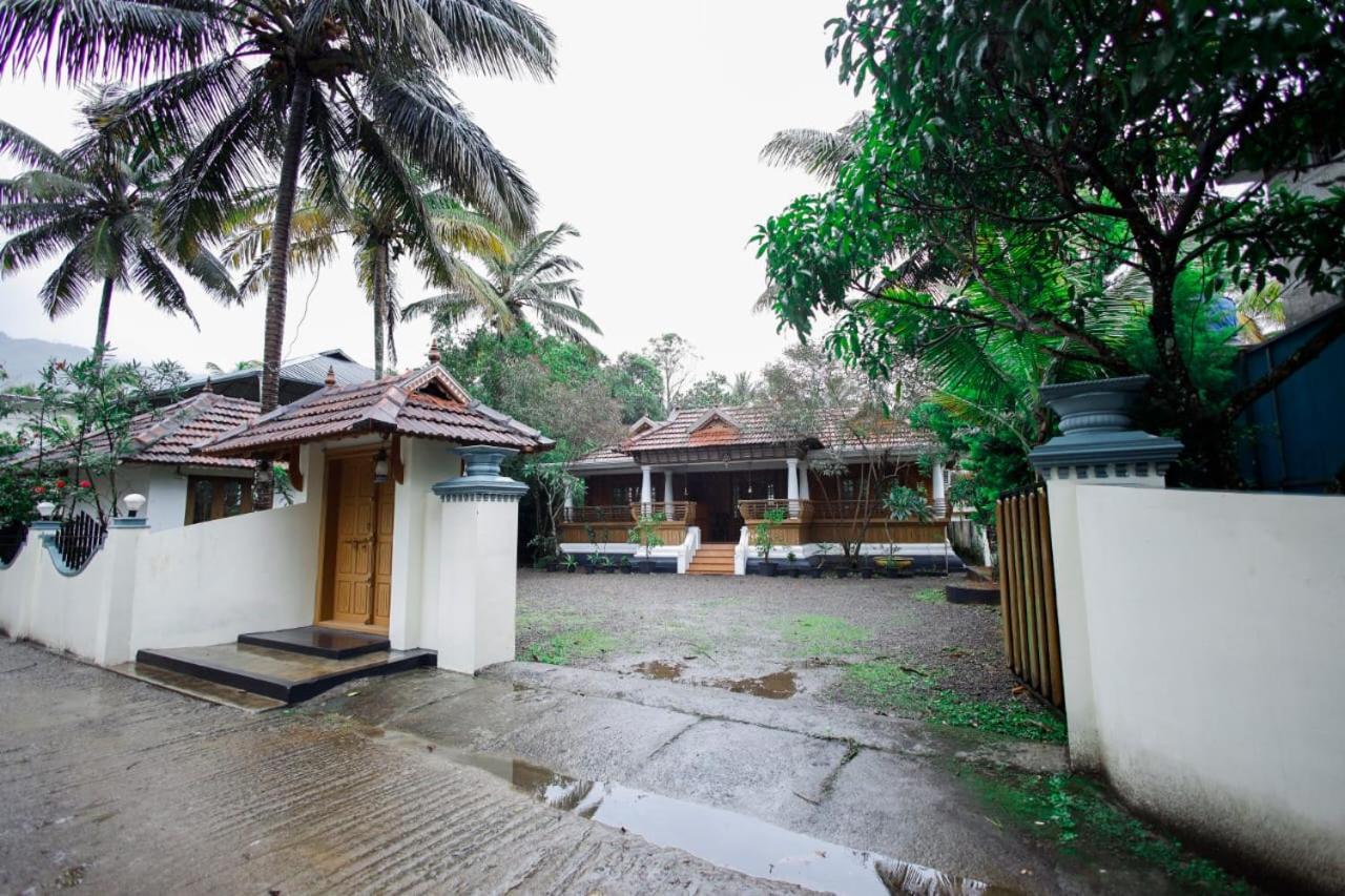 Ferienwohnung Jungle View Thekkady Exterior foto