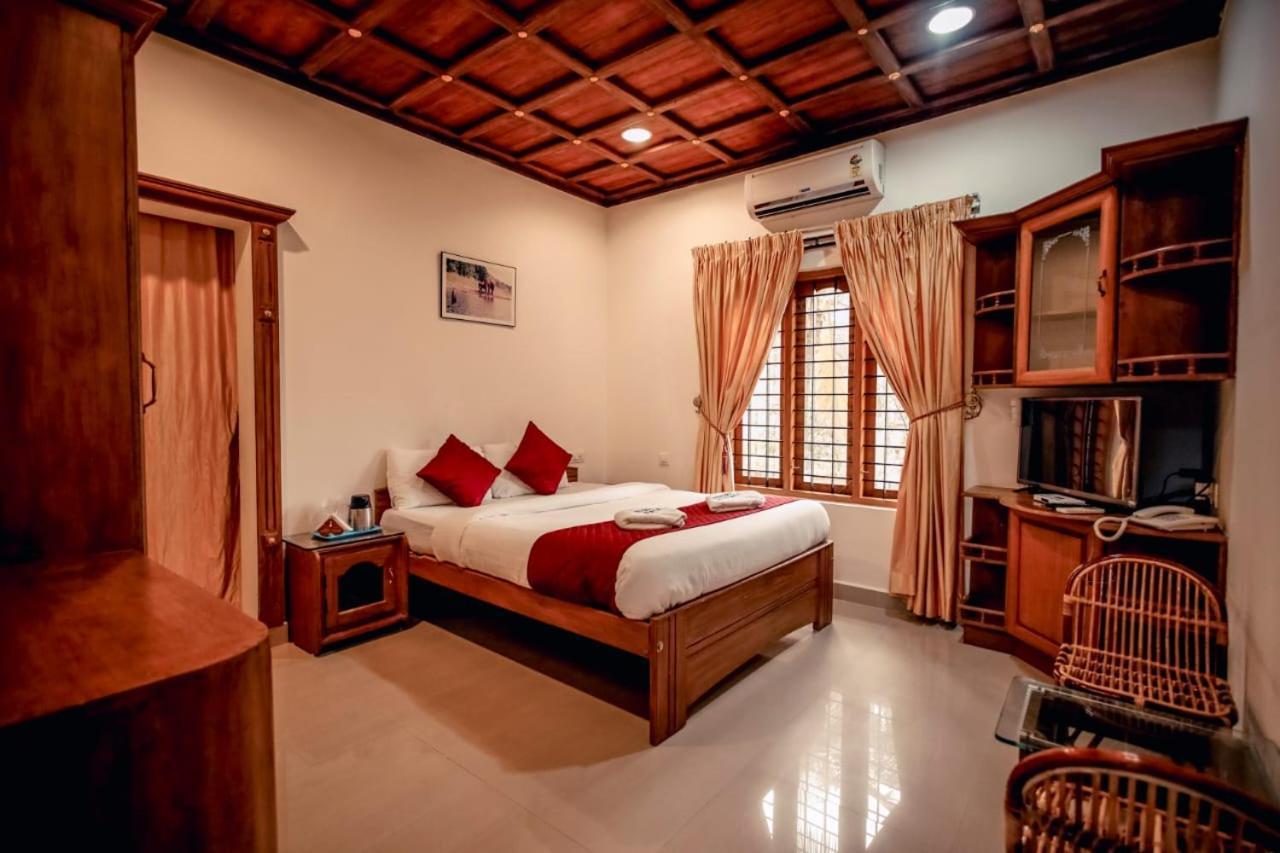 Ferienwohnung Jungle View Thekkady Exterior foto