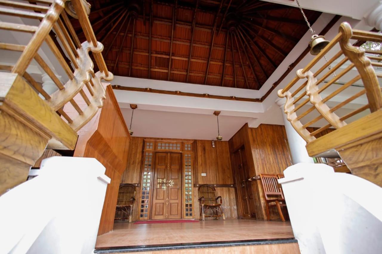Ferienwohnung Jungle View Thekkady Exterior foto